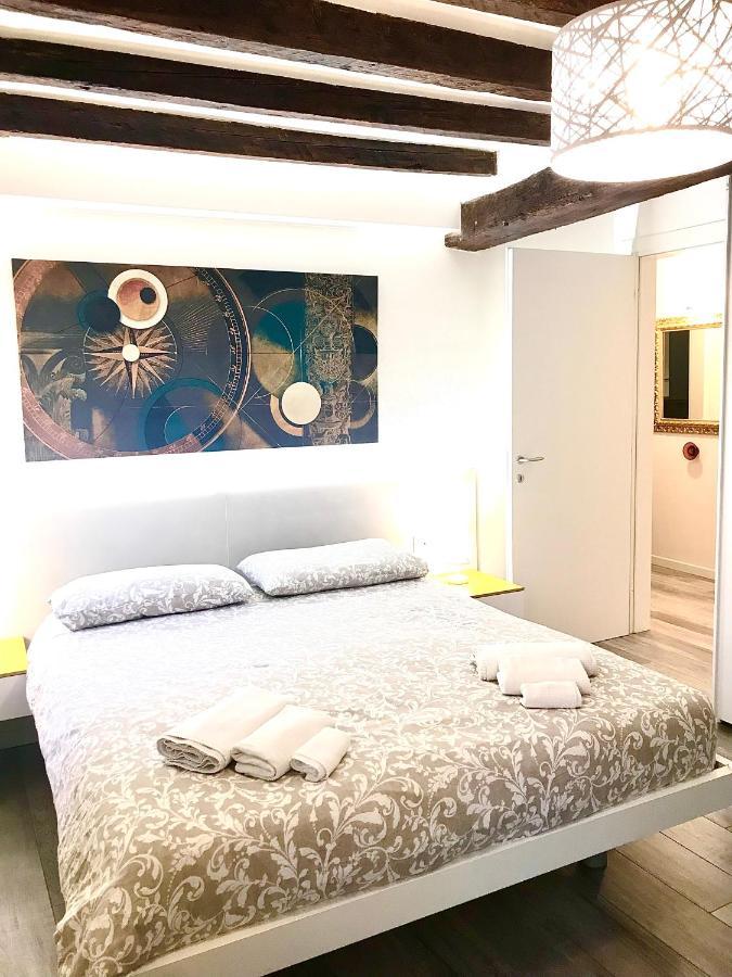 Appartement Cà dei Santi- BIENNALE à Venise Extérieur photo
