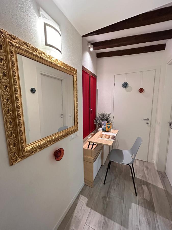 Appartement Cà dei Santi- BIENNALE à Venise Extérieur photo
